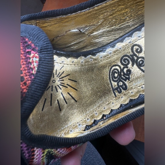 Naughty Monkey Peep Toe Stack Heels embroidered chevron pattern retro rockabilly - Picture 5 of 6